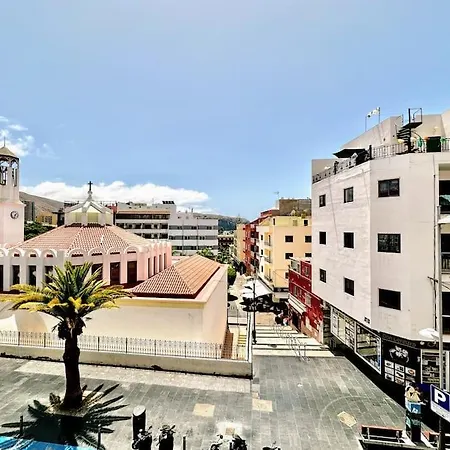 Suecia Orquidea * Los Cristianos (Tenerife)